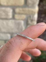 Load image into Gallery viewer, EXAMPLE LISTING: Diamond bands