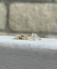 Load image into Gallery viewer, EXAMPLE LISTING: Traditional Style Engagement Ring