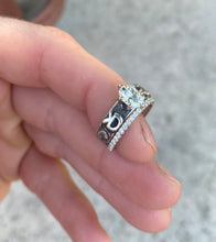 Load image into Gallery viewer, EXAMPLE LISTING: Diamond bands