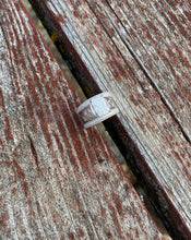 Load image into Gallery viewer, EXAMPLE LISTING: Diamond bands