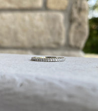 Load image into Gallery viewer, EXAMPLE LISTING: Diamond bands