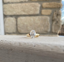 Load image into Gallery viewer, EXAMPLE LISTING: Traditional Style Engagement Ring