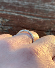 Load image into Gallery viewer, EXAMPLE LISTING: Diamond bands