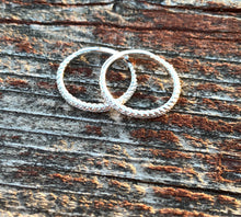 Load image into Gallery viewer, EXAMPLE LISTING: Diamond bands