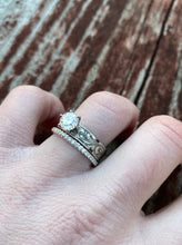 Load image into Gallery viewer, EXAMPLE LISTING: Diamond bands